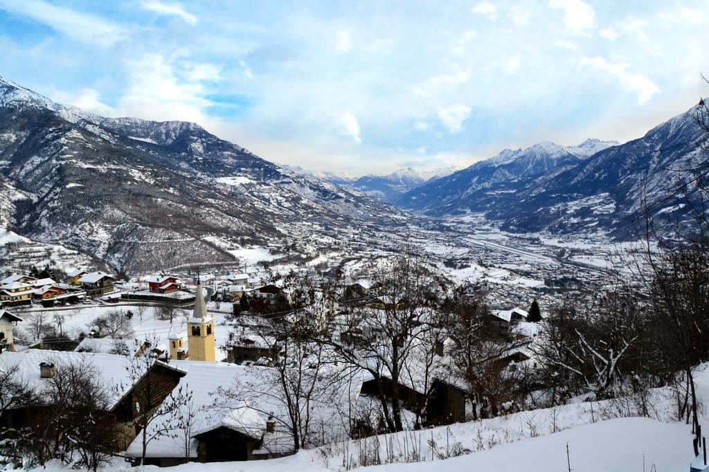 Apartamento Lo Coppa Fen Aosta Exterior foto
