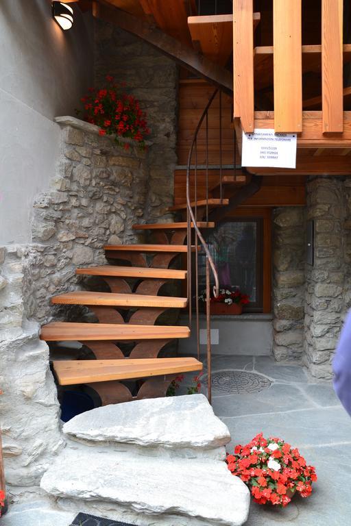 Apartamento Lo Coppa Fen Aosta Exterior foto
