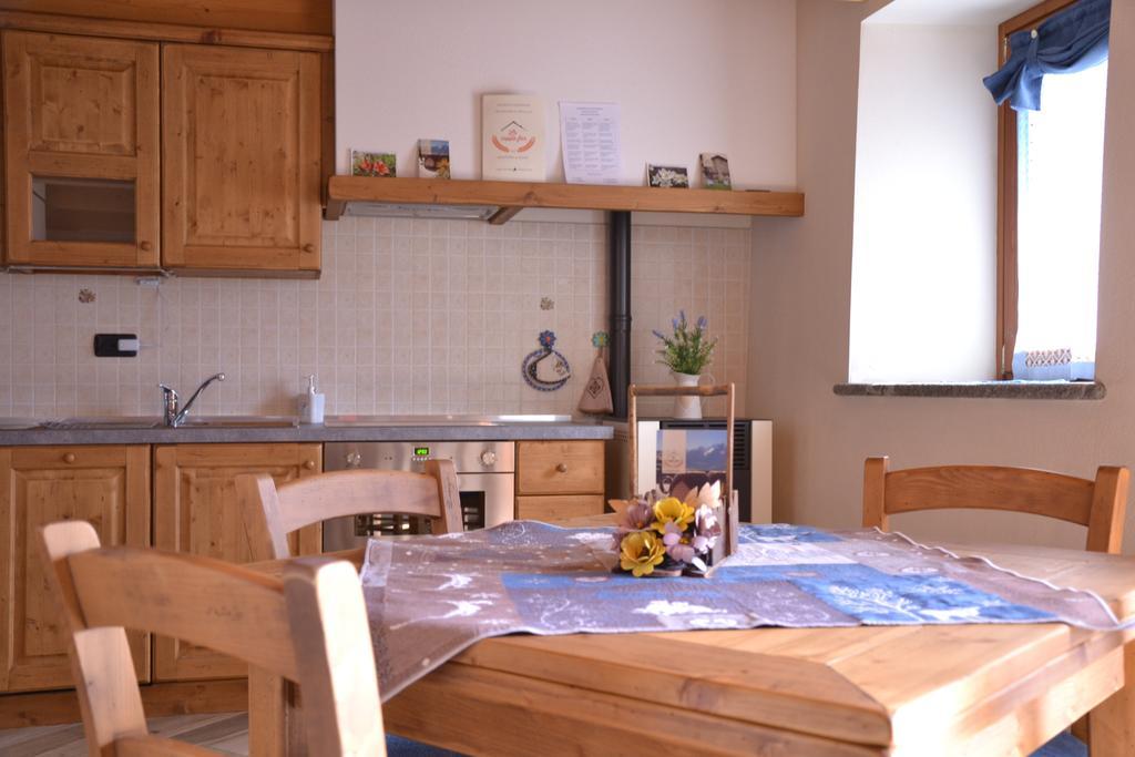 Apartamento Lo Coppa Fen Aosta Exterior foto