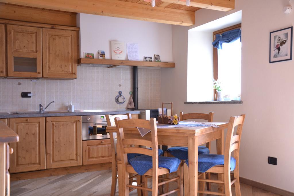Apartamento Lo Coppa Fen Aosta Exterior foto